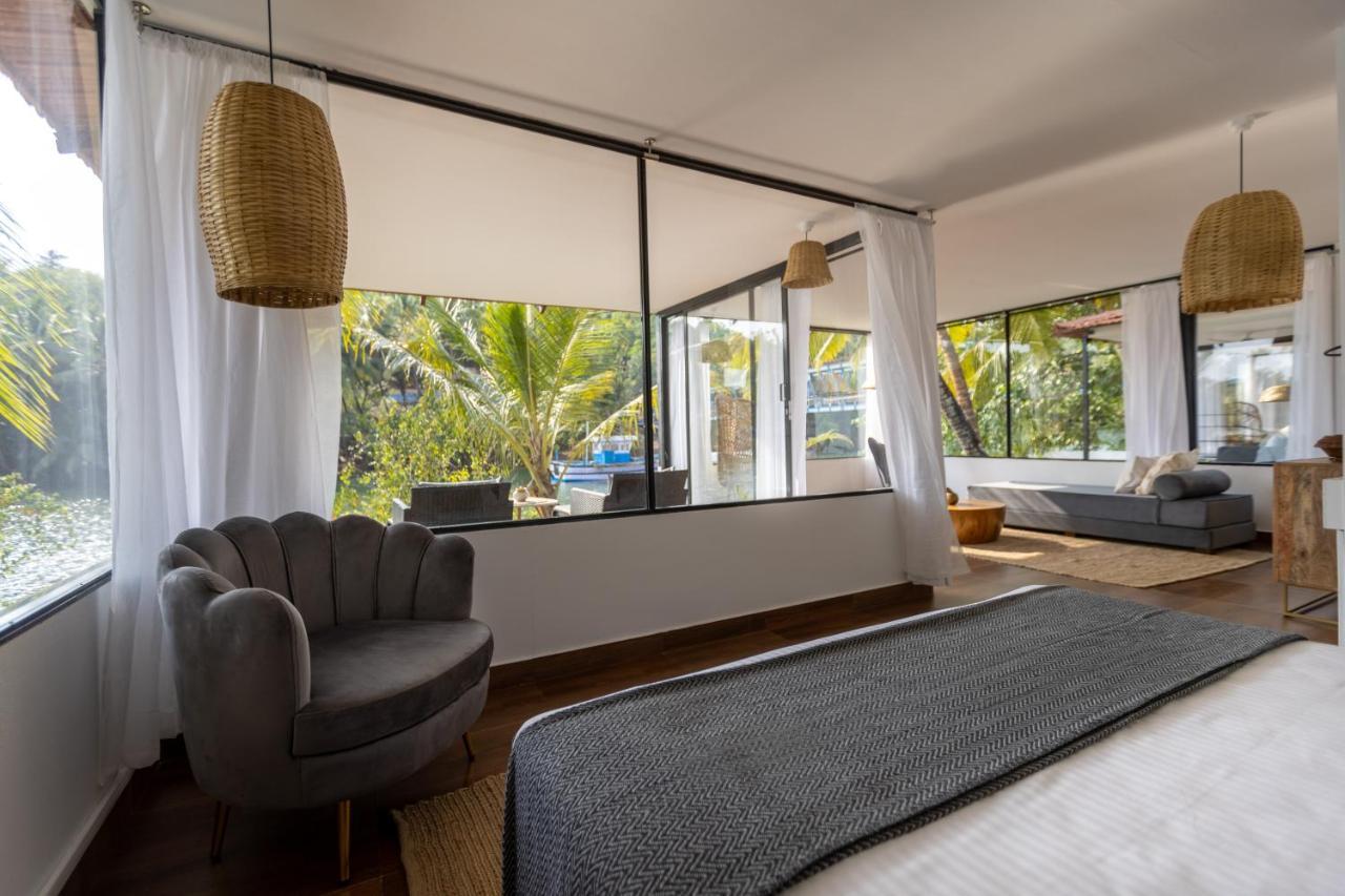 Pont Bleu Suites Riverside & Pool Canacona Εξωτερικό φωτογραφία