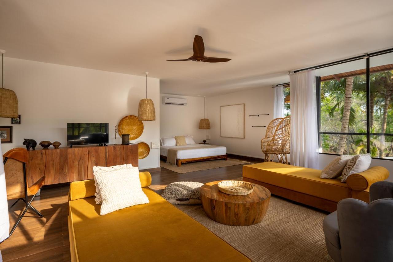 Pont Bleu Suites Riverside & Pool Canacona Εξωτερικό φωτογραφία