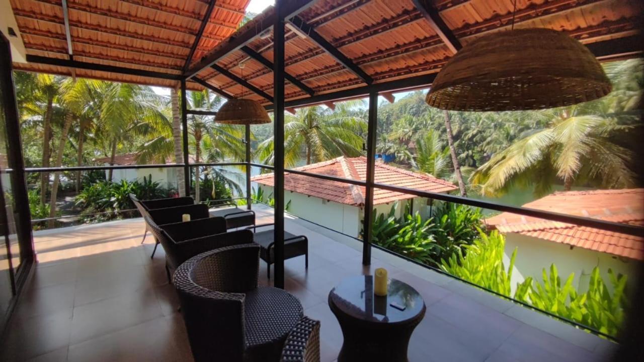 Pont Bleu Suites Riverside & Pool Canacona Εξωτερικό φωτογραφία